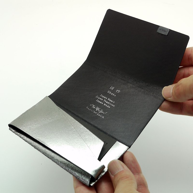 日本手工-所作Shosa 植鞣牛皮 名片夾/卡夾 - 時尚內斂款/銀黑 - 卡片套/卡片盒 - 真皮 
