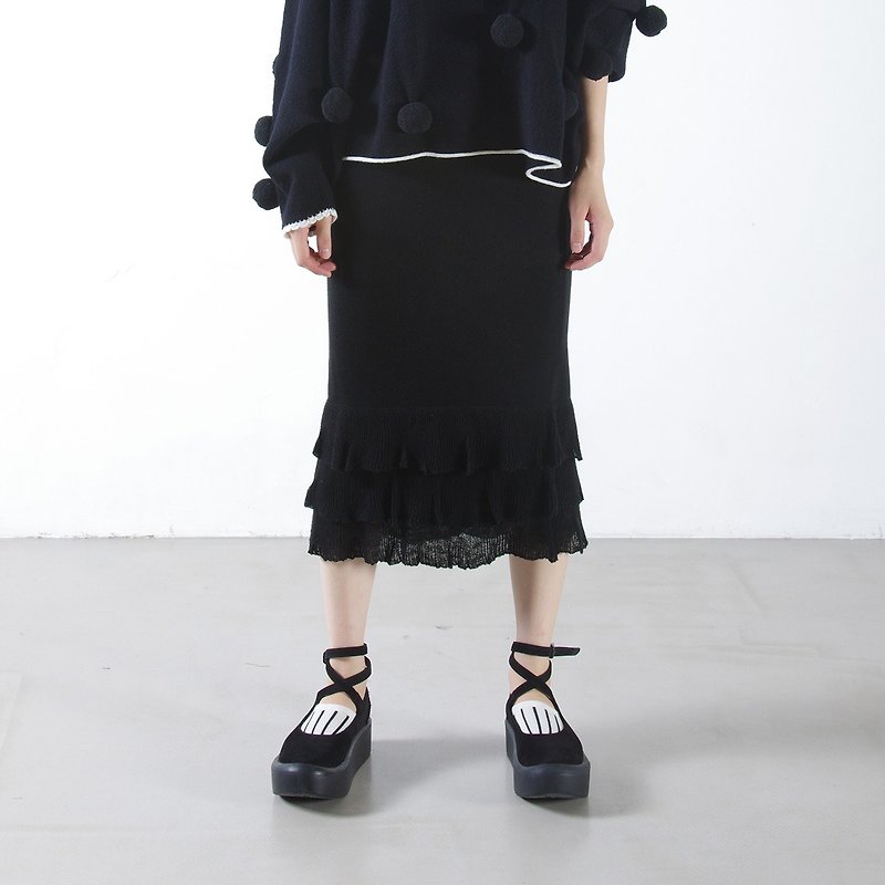 Black flounced skirts - imakokoni - กระโปรง - ขนแกะ สีดำ