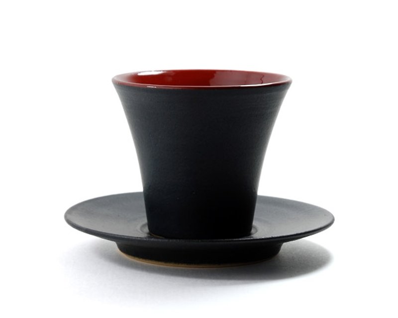 Evening twilight red painted black glaze cup - แก้วมัค/แก้วกาแฟ - วัสดุอื่นๆ สีดำ