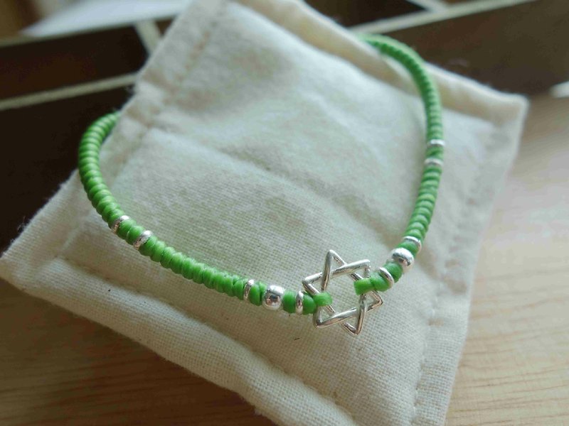 ~ M + Bear ~ 925 Silver Star of David Star of silk woven wax wire bracelet (2) - สร้อยข้อมือ - โลหะ สีเขียว