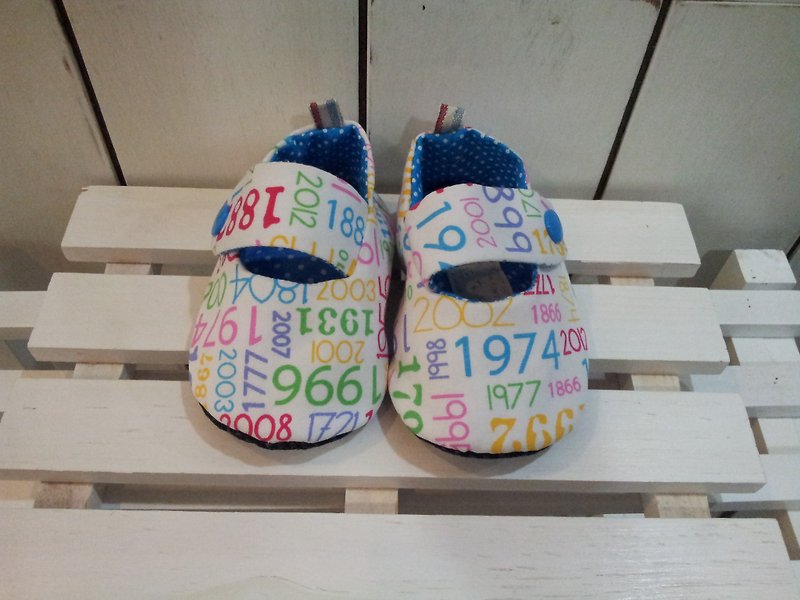 Year baby toddler shoes (12cm) (white) - รองเท้าเด็ก - วัสดุอื่นๆ ขาว
