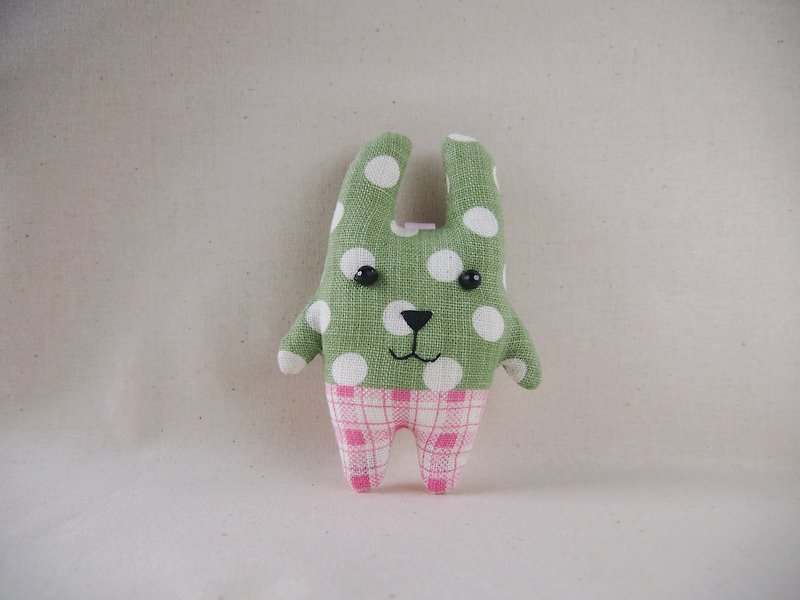 + Plaid pants wearing green little rabbit + key ring / bag strap - Charms - Other Materials Green