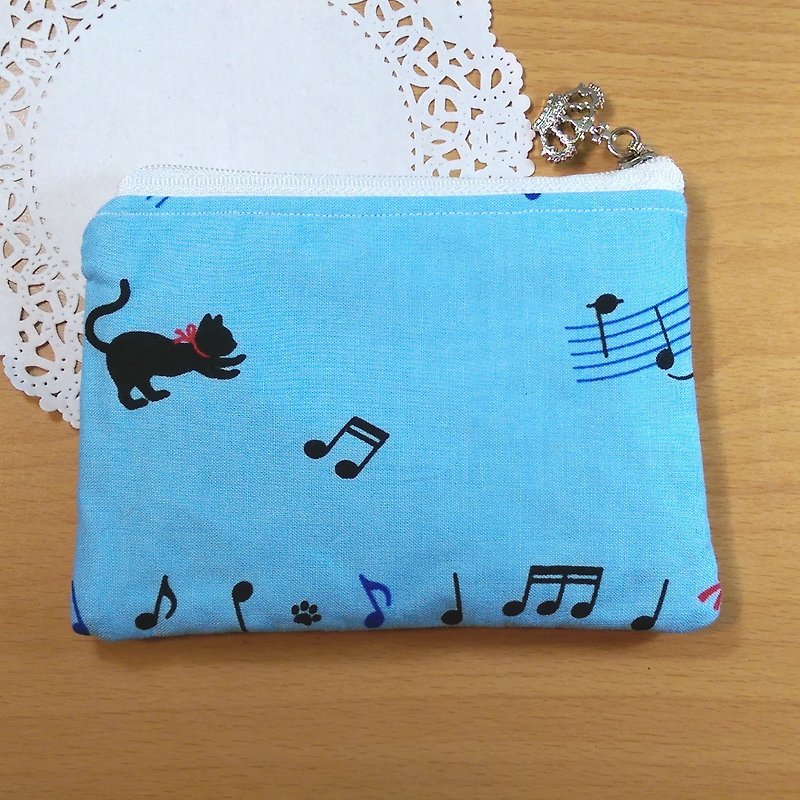 【Notes and black cat coin purse (blue)】 musical instruments notes five-line piano keyboard Japanese cotton hand-made custom-made "Misi bear" graduation gift - Coin Purses - Other Materials Blue