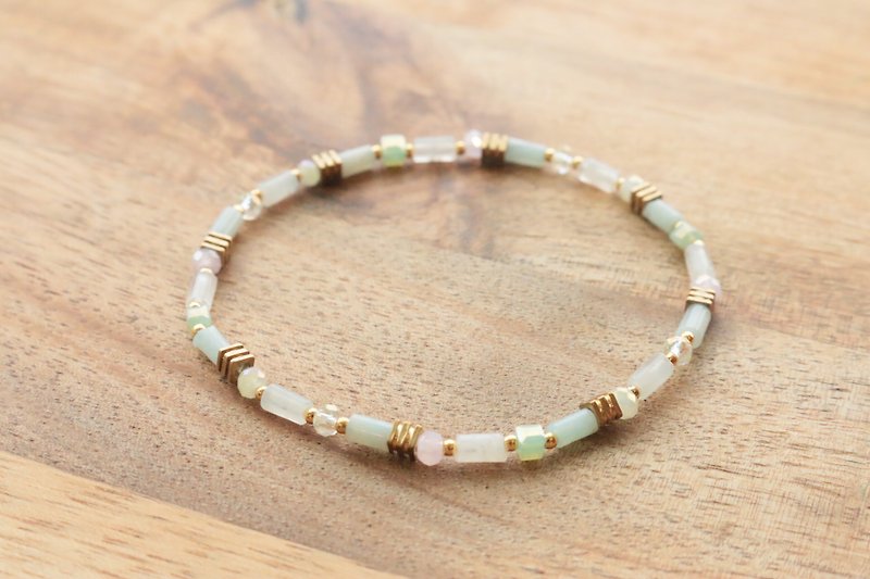 Rainbow Sugar Elastic Bracelet Tianhe Stone Brass - Bracelets - Gemstone Green