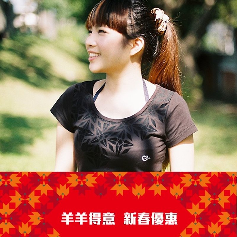 【新春優惠】百合之心 女版T-SHIRT - 女 T 恤 - 棉．麻 咖啡色