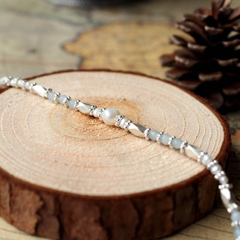 Journal Furat / fresh water pearls, Stone, silver bracelet Wristband - Bracelets - Other Materials Green
