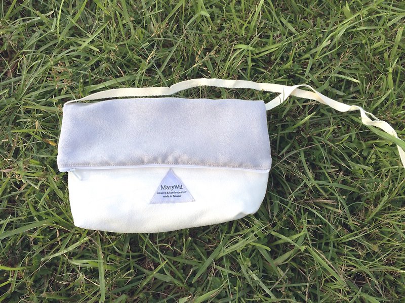 MaryWil Colorful Shoulder Bag-Grey Violet/White - กระเป๋าแมสเซนเจอร์ - วัสดุอื่นๆ ขาว