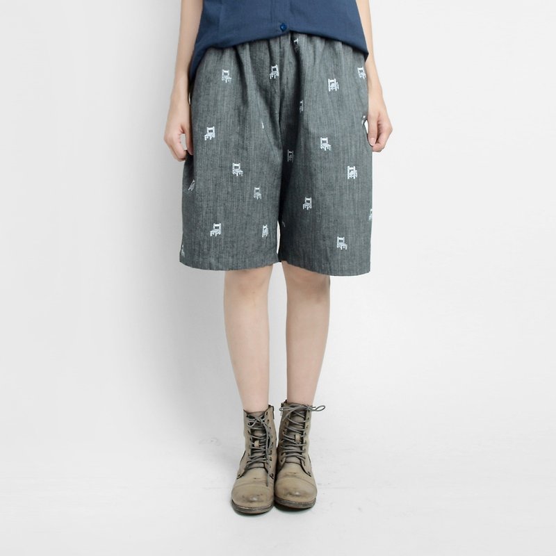 [HEYSUN] students desks and chairs / serigraphy loose Shorts - gray - Women's Pants - Other Materials Gray