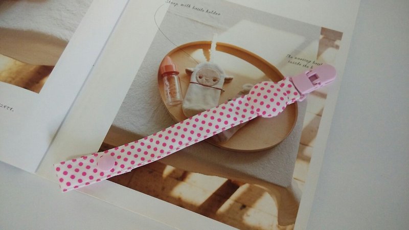 Powder point and moon gift pacifier clip - Baby Gift Sets - Other Materials Pink