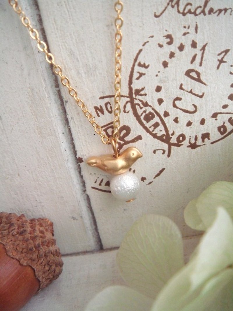 霧スズメシェル真珠は短鎖A292を処理Garohands - ネックレス・ショート - その他の素材 ゴールド