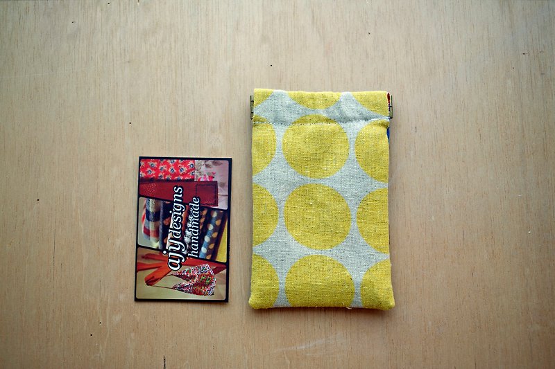 Flex frame card wallet / coin purse with contrasting blue leather back (Large yellow polka dot print Liberty floral lining) - กระเป๋าใส่เหรียญ - วัสดุอื่นๆ สีเหลือง