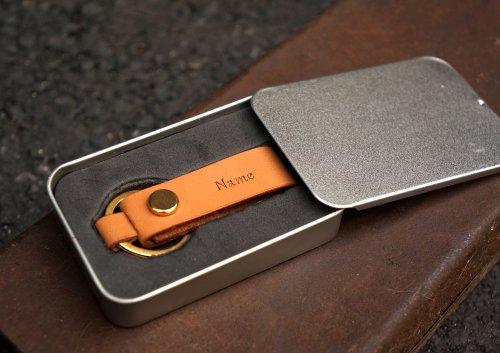 Leather key ring multi-color optional customized engraving a small amount of customized customized packaging