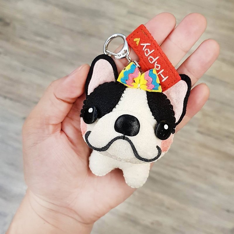 Skillful cat x city cat law fight bilateral black spot mosquitoes customer name puppet hanging ornaments key ring - ที่ห้อยกุญแจ - เส้นใยสังเคราะห์ ขาว