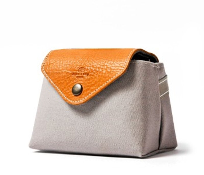 [icleaXbag] Mini leather camera bag,(No strap) DG09 - Camera Bags & Camera Cases - Genuine Leather Brown
