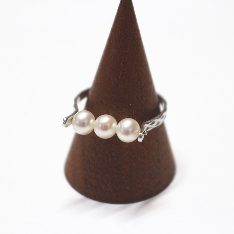 Freshwater pearl go-through ring Silver - แหวนทั่วไป - โลหะ สีเทา