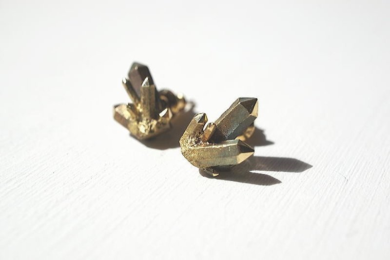 Crystal crystal earrings brass - ต่างหู - โลหะ สีทอง