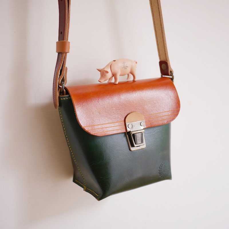 Small bag - Messenger Bags & Sling Bags - Genuine Leather Green