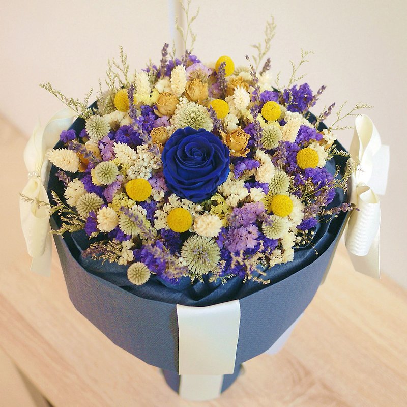 Blue flowers withered not dried bouquet of roses eternal life (stand-up) - ตกแต่งต้นไม้ - พืช/ดอกไม้ สีน้ำเงิน