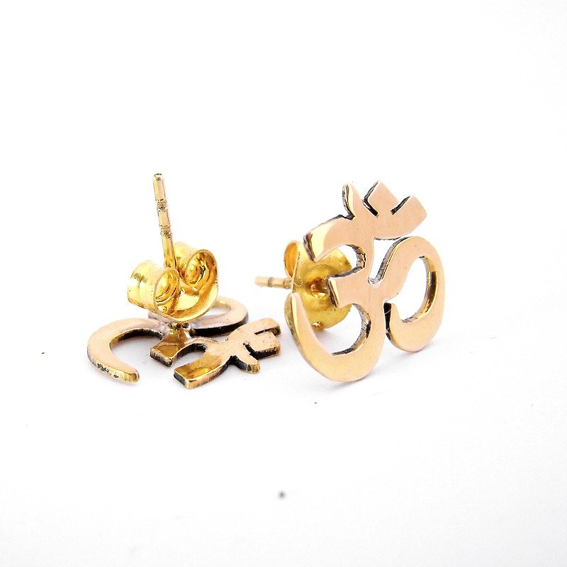 OM studs earrings in brass handmade by hand sawing - Earrings & Clip-ons - Other Metals 