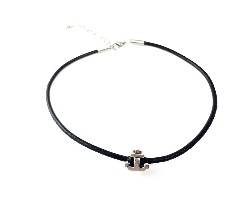 Anchor Pendant / cow leather cord (Necklace) - สร้อยคอ - หนังแท้ สีดำ