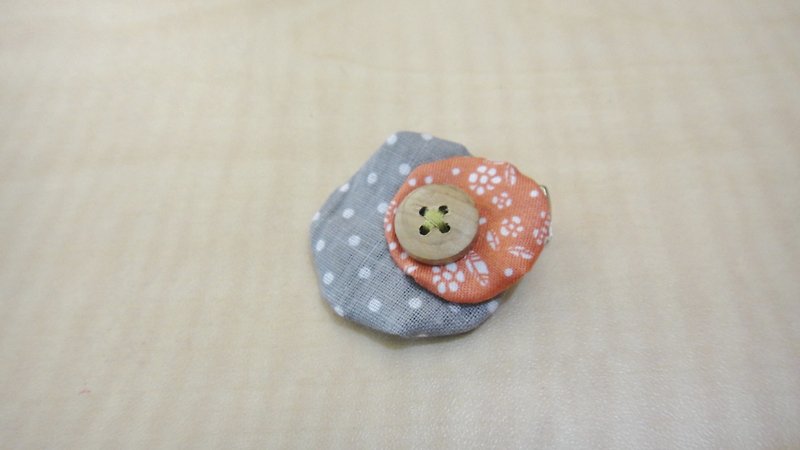 Size round duckbill clip - gray water jade and orange flowers - Brooches - Other Materials Orange