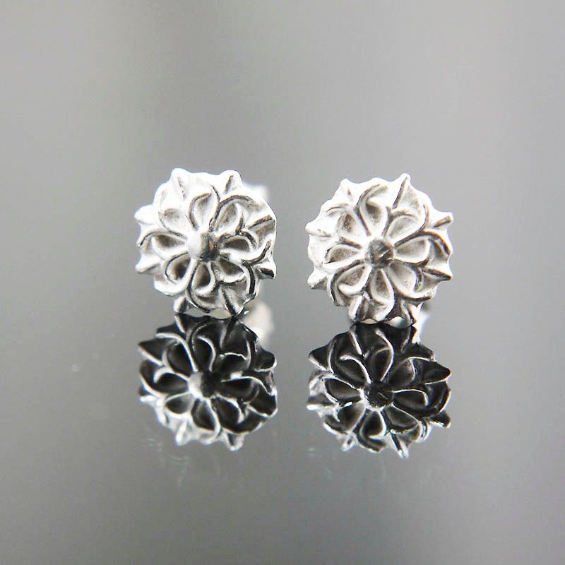 Snow Silver Ear Pins - Earrings & Clip-ons - Other Metals White