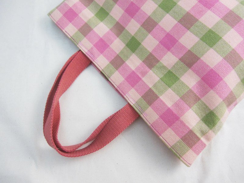 格子跳舞手提包 - Handbags & Totes - Other Materials Pink