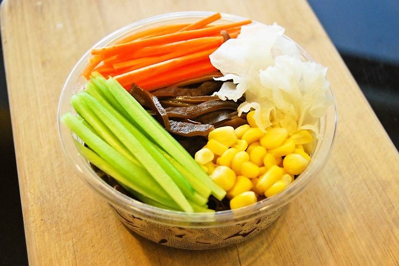 ◆冷たい料理、光食品調理をドレッシング◆健康着色酢野菜+酢のサラダ - レトルト食品 - 食材 