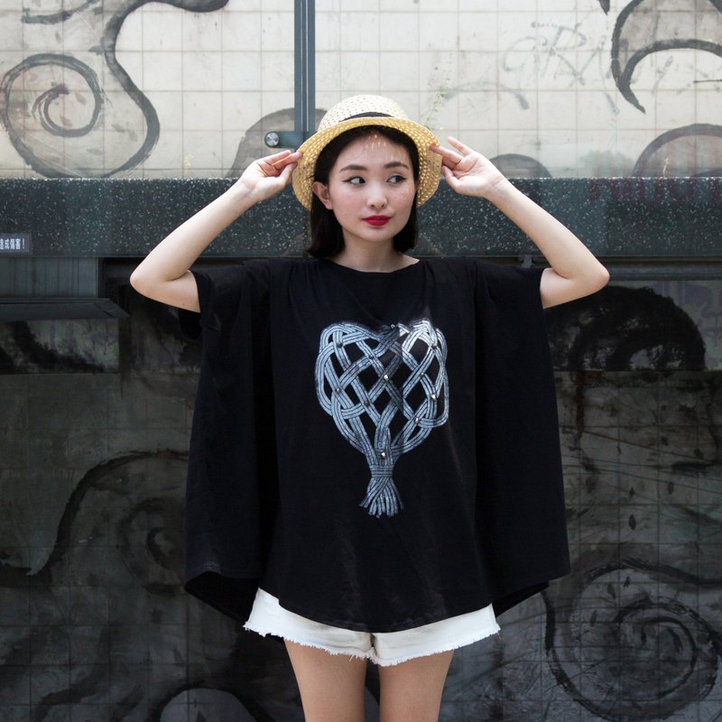 Handmade rattan printing rivets wide black Tee - Women's T-Shirts - Other Materials Black