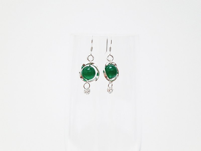 綠瑪瑙小圓 925純銀耳環 - 耳環/耳夾 - 其他金屬 綠色