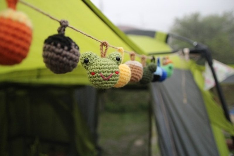 Camping yarn ball wall decoration props small frog - ตกแต่งผนัง - วัสดุอื่นๆ สีเขียว