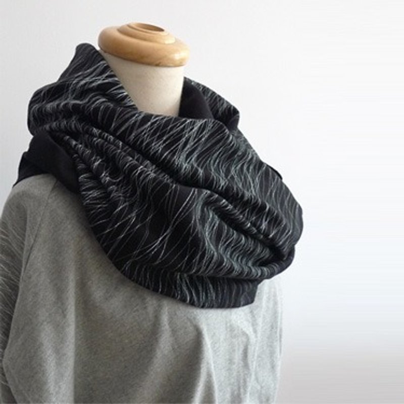 Water monster. Changeable circle towel - Knit Scarves & Wraps - Cotton & Hemp Black