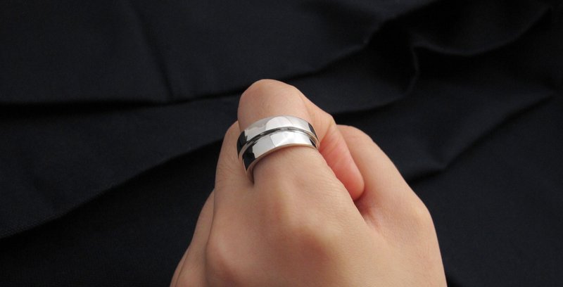 手工造型戒 T-Ring 925純銀戒指 男生戒指 - 戒指 - 純銀 銀色