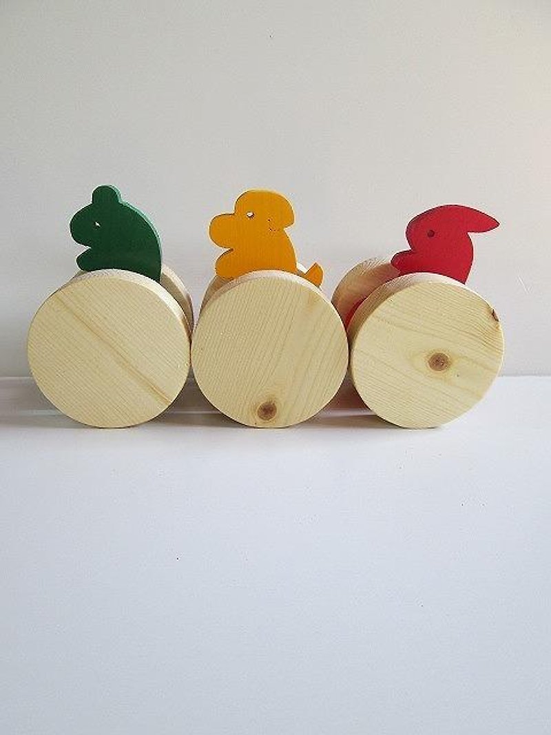 Three-piece set of ball-riding animals Japan postage 510yen - ของเล่นเด็ก - ไม้ 