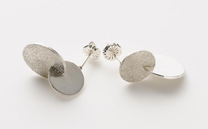 圓形組合 耳環 銀飾 - 耳環/耳夾 - 其他金屬 白色