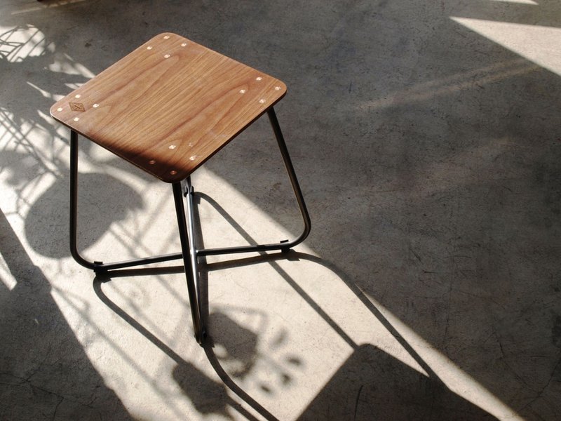 工業椅凳/邊桌 - 其他家具 - 其他材質 金色