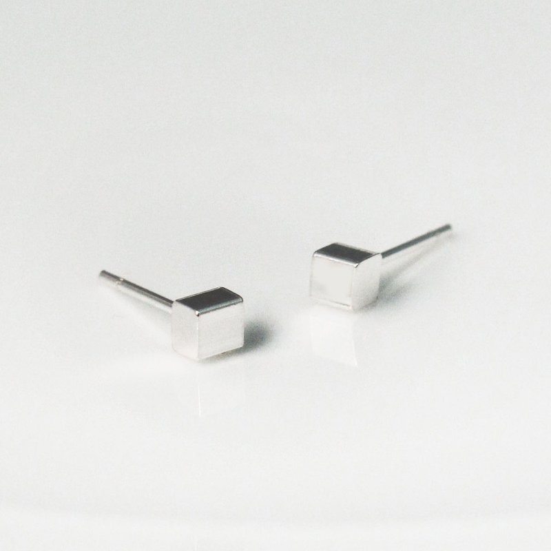 Geometric squares square earrings 925 sterling silver earrings silver -64DESIGN - Earrings & Clip-ons - Other Metals Gray