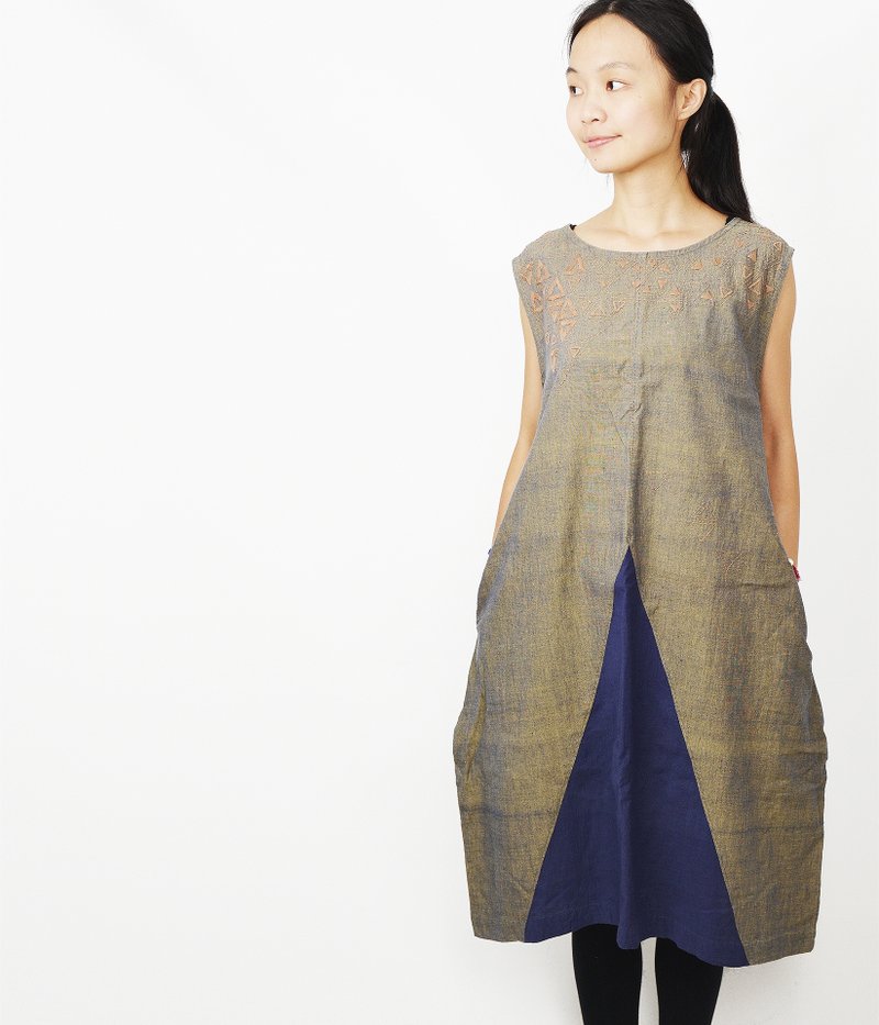 cicada embroidery, hand-woven leaves brown dress _ _ fair trade - ชุดเดรส - วัสดุอื่นๆ สีทอง