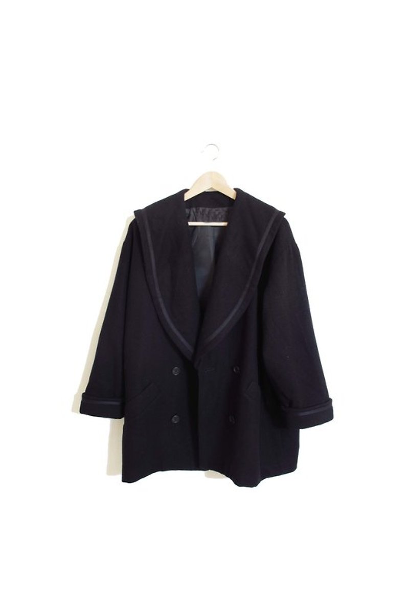【Wahr】黑色翻領大衣外套 - Women's Casual & Functional Jackets - Other Materials Black
