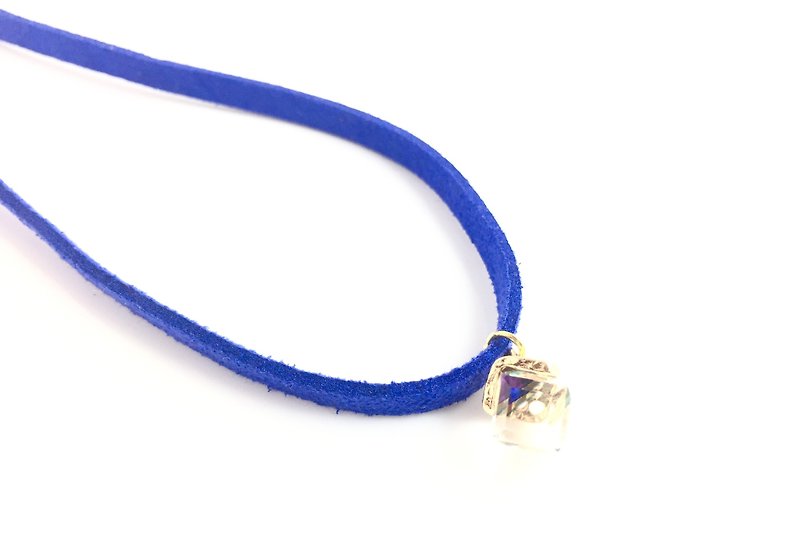 AB clear crystal color small gift - sapphire blue suede necklace - สร้อยคอ - หนังแท้ หลากหลายสี