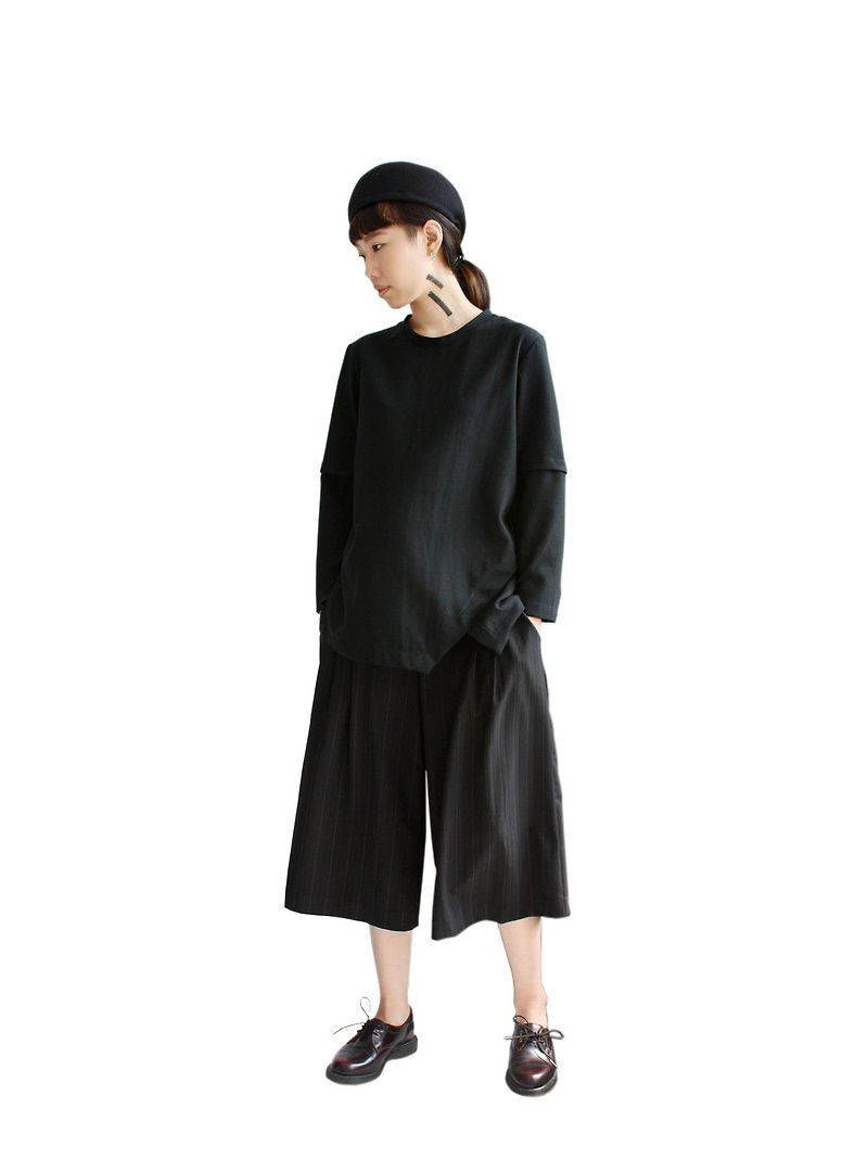 Simple shape black coat - เสื้อผู้หญิง - วัสดุอื่นๆ สีดำ