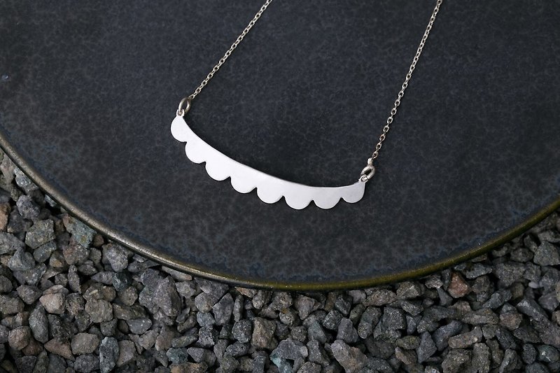 Misstache N.8 Beard 8 Handmade Sterling Silver Necklace Silver Necklace - Chokers - Other Metals White