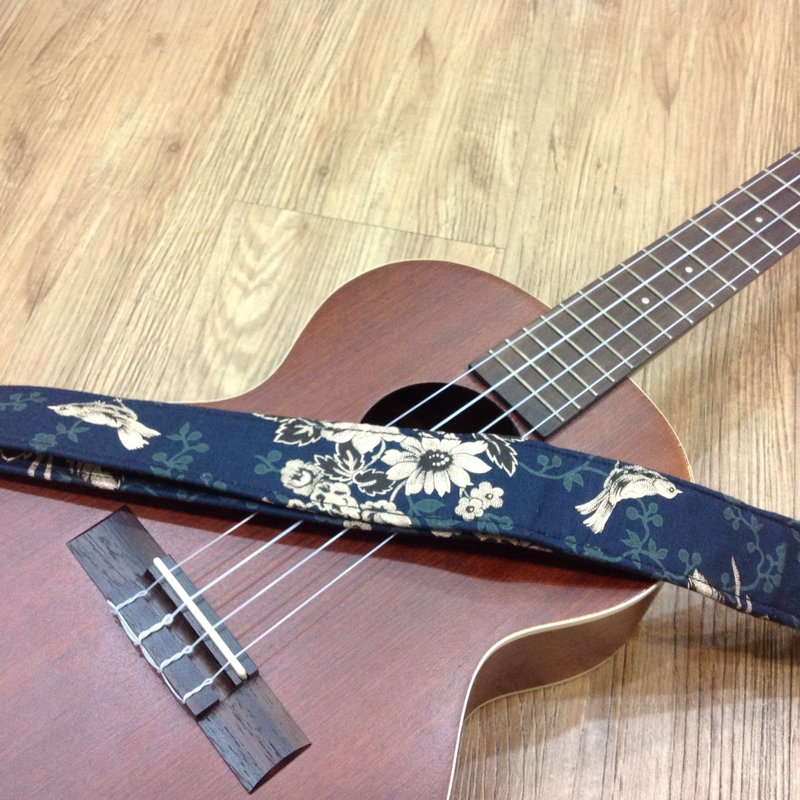 {鳴春花鳥｝烏克麗麗手作背帶 - 吉他/樂器 - 其他材質 藍色