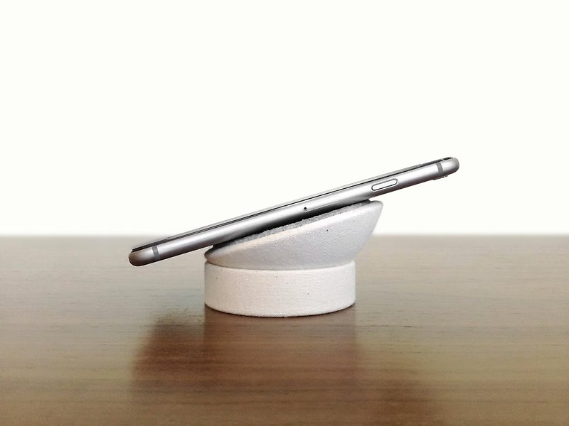 Canvas purse and watch, smartphone stand smart-base GURURU [ecru (unbleached)] - Other - Cotton & Hemp White