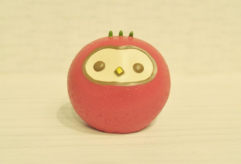 APOOZI 蘋果鳥 貓頭鷹 限量公仔 (紅) - ตุ๊กตา - พลาสติก สีแดง