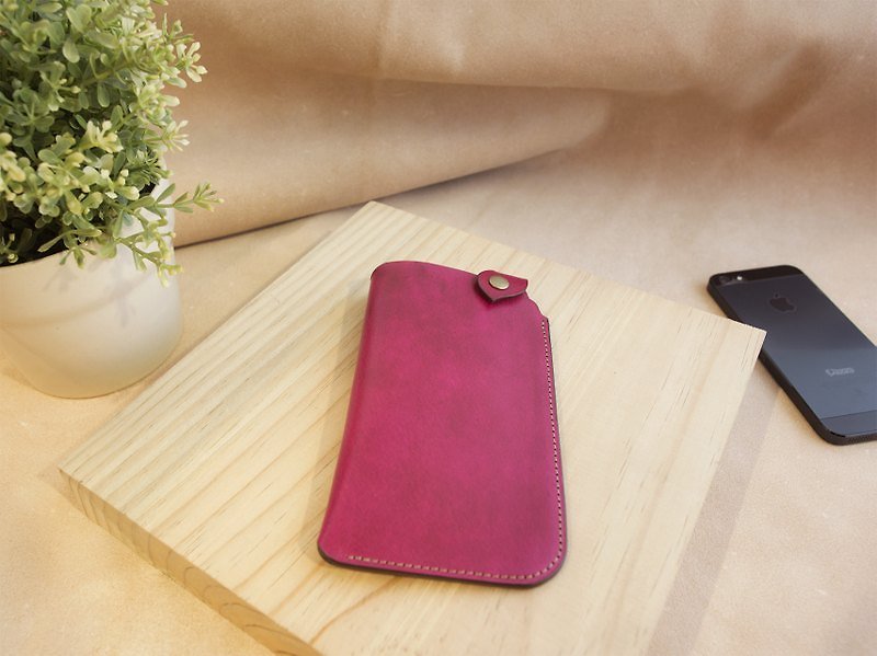 phone case for 4.3-inch screen(携帯電話ケース) - เคส/ซองมือถือ - หนังแท้ สึชมพู