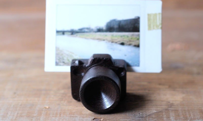 手作りの木製の小型カメラ/ミニ名刺フォルダの写真 - クリアファイル - 木製 ブラウン