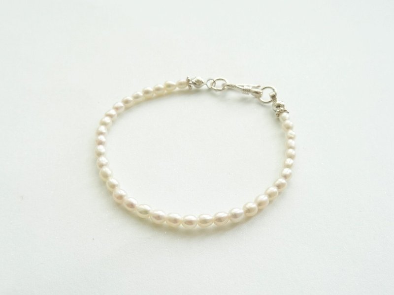::淡水珍珠::白色米粒珠純銀手鍊 S 勾扣頭 - 手鍊/手環 - 珍珠 白色