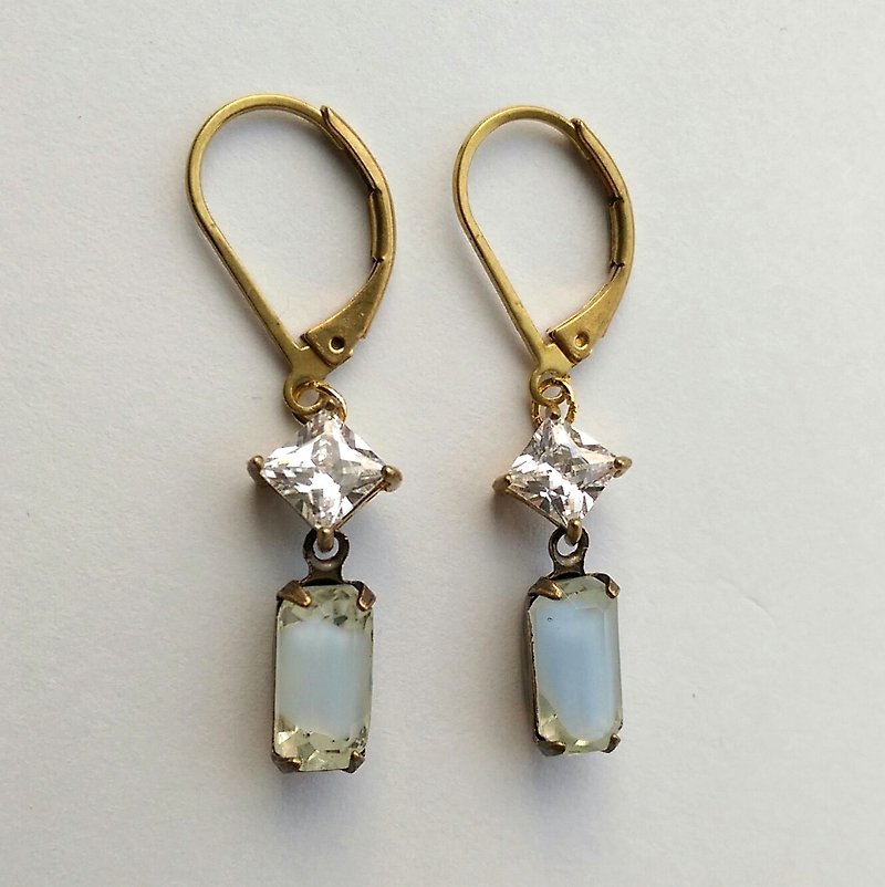 Zircon antique glass long earrings - Earrings & Clip-ons - Gemstone 