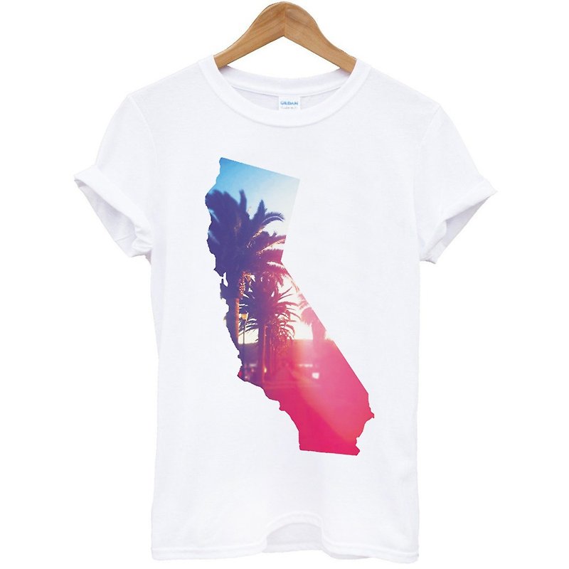 California short-sleeved T-shirt-white California map travel photography photo LOMO young life text design self-made brand - เสื้อยืดผู้ชาย - กระดาษ ขาว